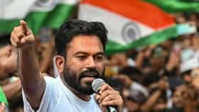 मुंबईतील आंदोलनानंतर अभिजीत दिपके आणि सीजेपीच्या अडचणीत मोठी वाढ, थेट वकिलाने..