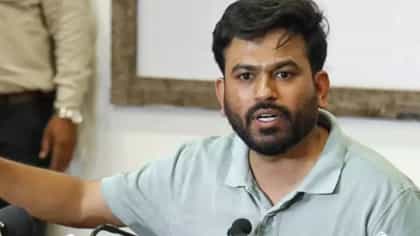 अभिजीत दिपके यांच्या आंदोलनावर भाजपाच्या बड्या नेत्याची प्रतिक्रिया...