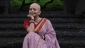 आजारामुळे केस गेले, हार न मानता आत्मविश्वास बाळगला, लोकप्रिय अभिनेत्रीनं बदलली सौंदर्याची व्याख्या..