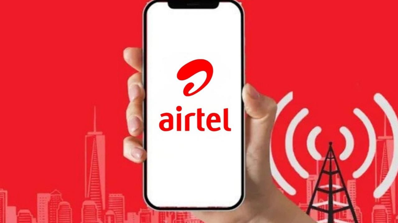 जर तुमचा डेटा पॅक संपला असेल तर 33 वाला रिचार्ज करा. 2GB अतिरिक्त इंटरनेटचा वापर आपल्याला करता येईल. या रिचार्जमध्ये अनलिमिडेट कॉलिंग SMS वॅलिडिटी आपल्याला मिळेल.