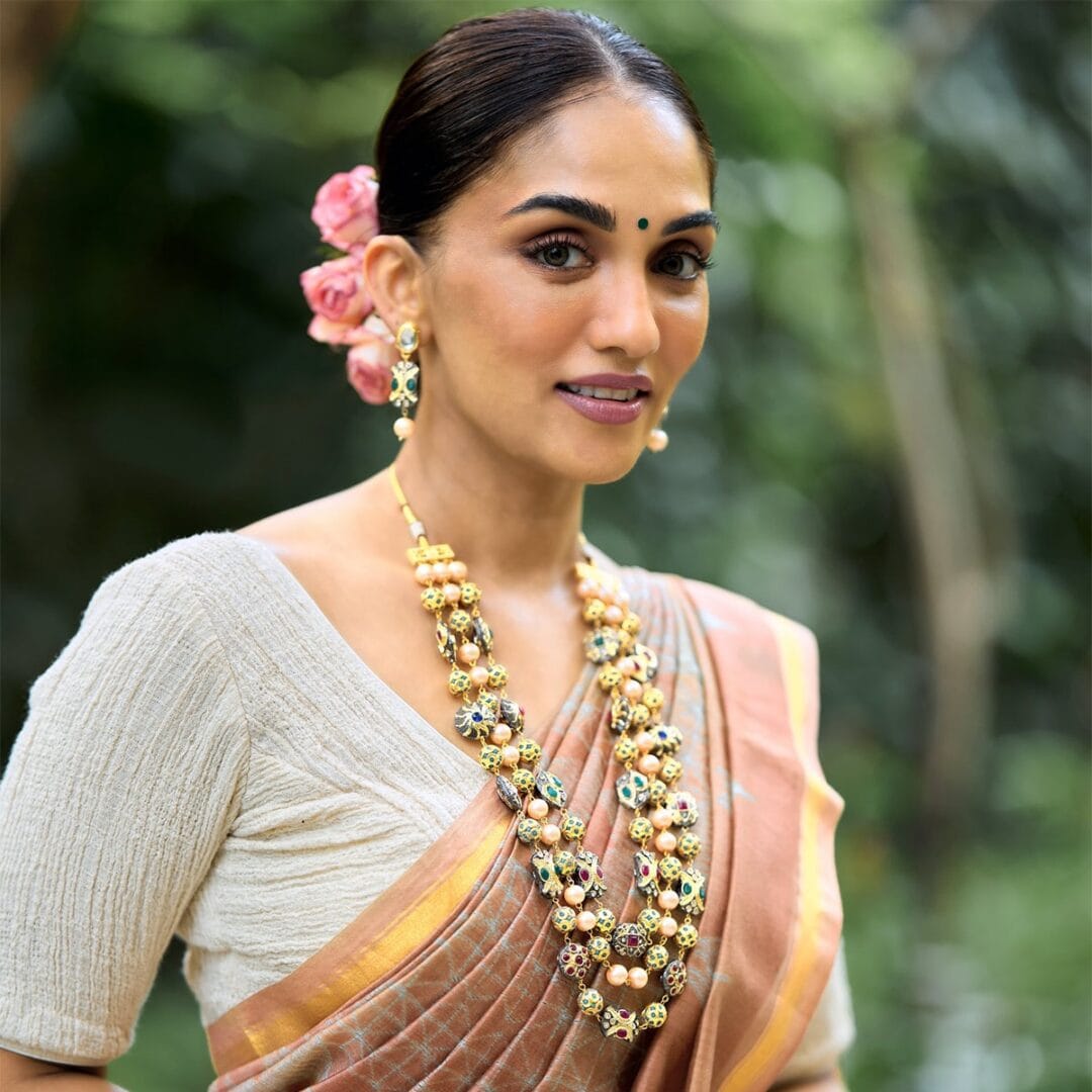 आज श्रीमा सोशल मीडियावर फॅशन, ब्युटी आणि लाइफस्टाइलशी संबंधित व्हिडीओ शेअर करते. इन्स्टाग्रामवर तिचे दीड लाखांहून अधिक फॉलोअर्स आहेत. विविध ब्रँड्ससोबतही ती काम करतात. 
