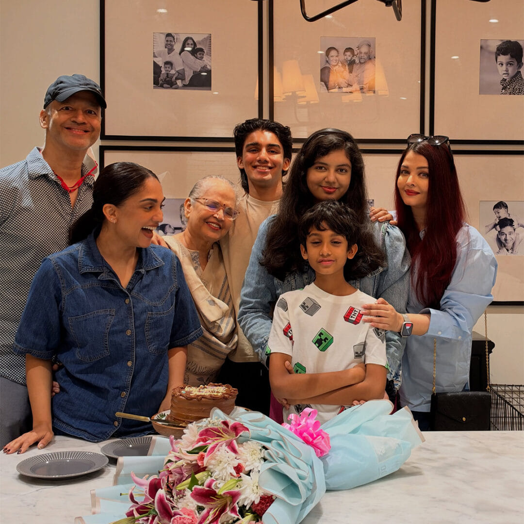 विशेष म्हणजे, ऐश्वर्या रायसारख्या लोकप्रिय अभिनेत्रीच्या कुटुंबातील सदस्य असूनही श्रीमाने स्वतःच्या कामातून ओळख निर्माण करण्यावर भर दिला आहे. अलीकडेच श्रीमाने मुलगा शिवांशच्या वाढदिवसाच्या सेलिब्रेशनचे फोटो सोशल मीडियावर शेअर केले होते. 