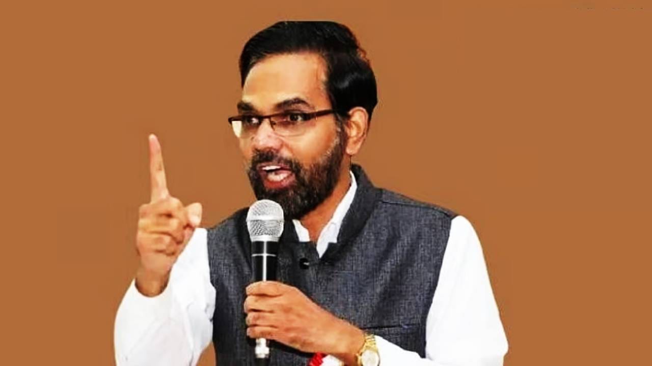 Ajit Navale : काय गोळ्या घालायचा त्या घाला, आम्ही लोकशाही मार्गाने लढणार, अजित नवलेही मैदानात, मोठ्या आंदोलनाची तयारी Ajit Navale : काय गोळ्या घालायचा त्या घाला, आम्ही लोकशाही मार्गाने लढणार, अजित नवलेही मैदानात, मोठ्या आंदोलनाची तयारी