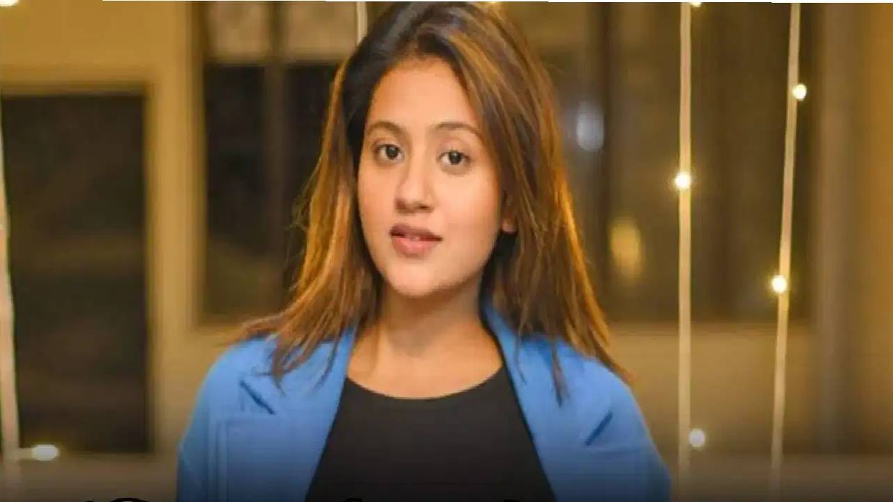 Anjali Arora : अंजली अरोरामुळे 20 लाखांचा फटका? आयोजकांची कोर्टात धाव, नेमकं प्रकरण काय ? Anjali Arora : अंजली अरोरामुळे 20 लाखांचा फटका? आयोजकांची कोर्टात धाव, नेमकं प्रकरण काय ?