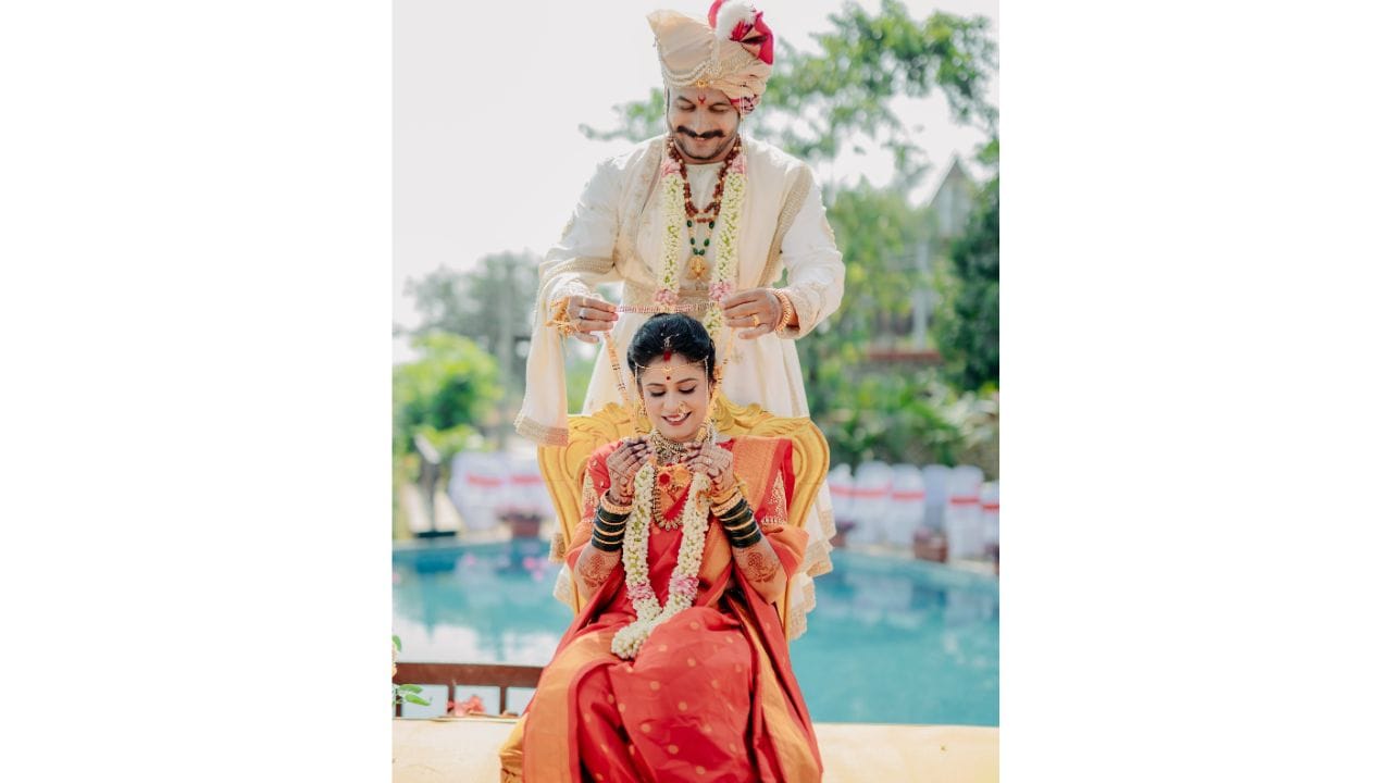भूषण शिवतारे याने अभिनय क्षेत्रासोबतच कुस्तीच्या मैदानातही आपली ओळख निर्माण केली आहे. तो राज्यस्तरीय पदक विजेता कुस्तीपटू असून, त्याच्या या वेगळ्या ओळखीमुळे चाहत्यांमध्ये त्याच्याबद्दल उत्सुकता आहे.