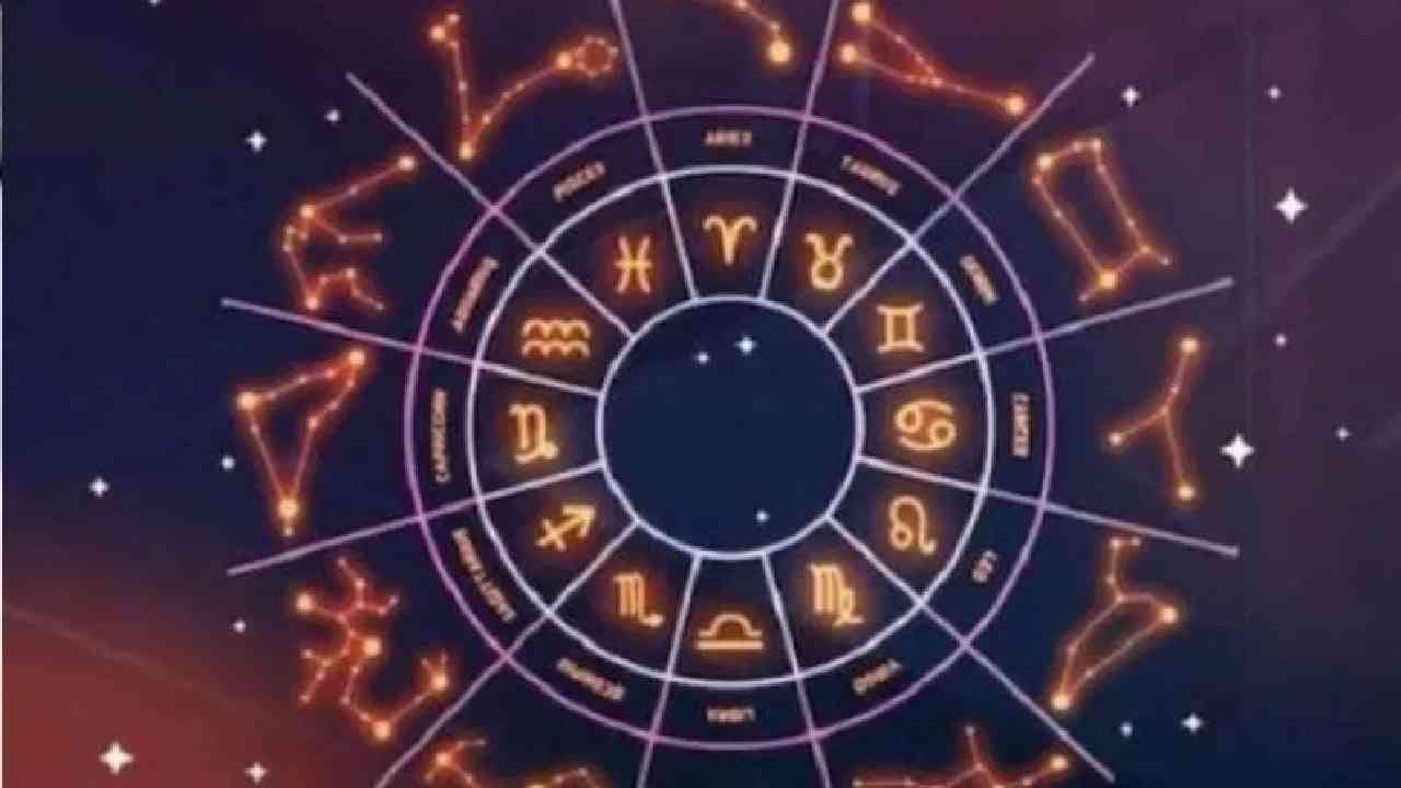 Today Horoscope : आजची सर्वपित्री अमावस्या या राशींसाठी ठरणार खास! जाणून घ्या मेष ते मीन राशींचे भविष्य Today Horoscope : आजची सर्वपित्री अमावस्या या राशींसाठी ठरणार खास! जाणून घ्या मेष ते मीन राशींचे भविष्य