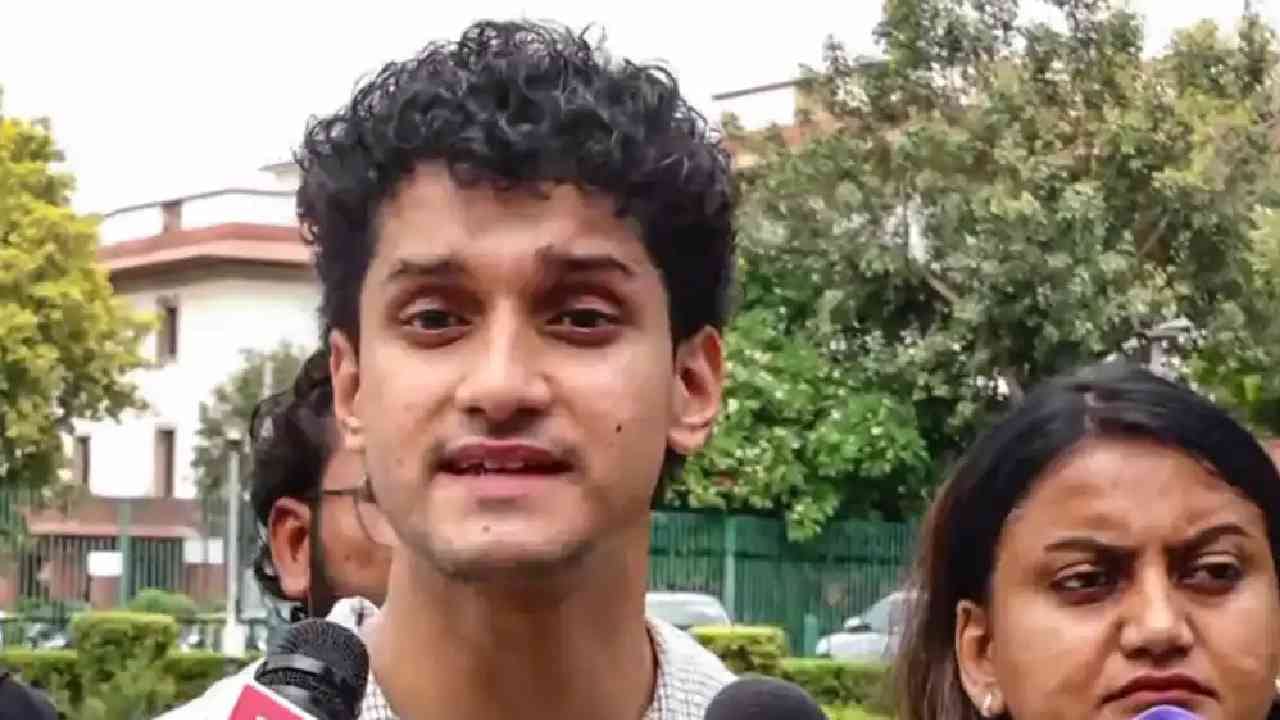 CJP Saurav Das : ताब्यात घेतलं, तर तुम्ही लगेच तुमच्या..सीजेपी प्रवक्ते सौरव दास यांचं पोस्ट करुन आवाहन CJP Saurav Das : ताब्यात घेतलं, तर तुम्ही लगेच तुमच्या..सीजेपी प्रवक्ते सौरव दास यांचं पोस्ट करुन आवाहन