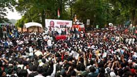 अभिजीत दीपकेंना मोठा हादरा... पोलिसांची सर्वात मोठी अ‍ॅक्शन, थेट 500... मानवाधिकार आयोगाची एन्ट्री