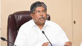 Chandrakant Patil : गोकुळनंतर चंद्रकांत पाटलांचा पुणे शिक्षक व पदवीधर निवडणुकीबाबत मोठा दावा, म्हणाले, 50 टक्क्यांपेक्षा...