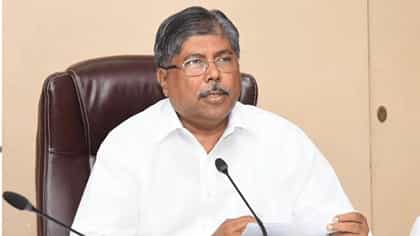 गोकुळनंतर चंद्रकांत पाटलांचा पुणे शिक्षक,पदवीधर निवडणुकीबाबत मोठा दावा.
