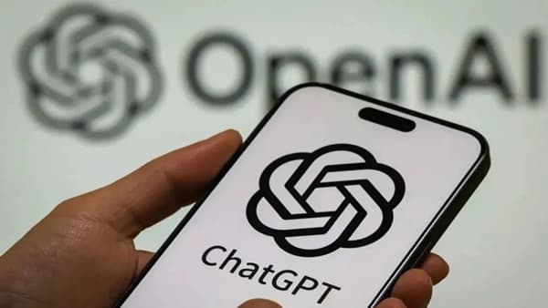 ChatGPT: चॅट जीपीटीवर हे शब्द कधीच सर्च करू नका, पोलीस थेट घरी येणार