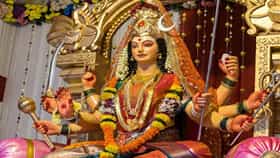 नवरात्रीत यंदा घडणार खास योग! अष्टमी-नवमी एकाच दिवशी; जाणून घ्या तारखा आणि धार्मिक महत्त्व