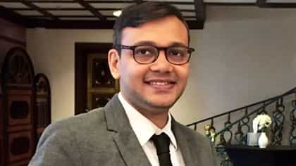 न्यूरोडायव्हर्जंट मुलांच्या दातांची काळजी अशी घ्या - डॉ. विवेक जोगाणी.