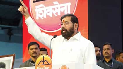 मोठी बातमी! शिवसेनेच्या काही मंत्र्यांना मंत्रिमंडळातून मिळणार डच्चू.
