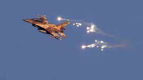 Israel-Iran : इराणच्या बॉर्डरजवळ इस्रायलचं स्पेशल ऑपरेशन, वाटलं सगळी फायटर जेट्स एकाचवेळी आता घुसणार पण..