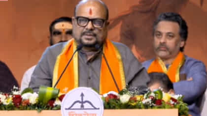एकनाथ शिंदे मुख्यमंत्री असणार, गुलाबराव पाटलांच्या विधानाने खळबळ.