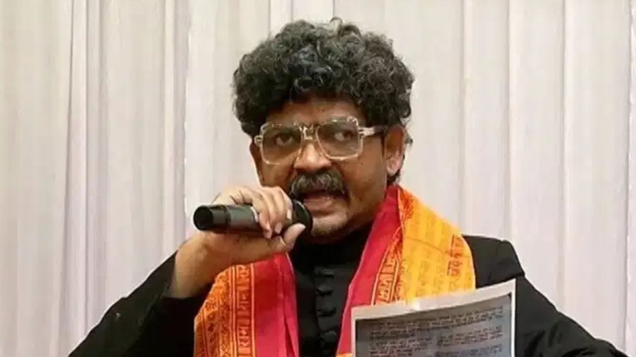 गुणरत्न सदावर्ते पहिल्यांदाच उद्धव ठाकरेंशी सहमत, थेट एकनाथ शिंदेंच्या राजीनाम्याची मागणी, प्रकरण तापणार गुणरत्न सदावर्ते पहिल्यांदाच उद्धव ठाकरेंशी सहमत, थेट एकनाथ शिंदेंच्या राजीनाम्याची मागणी, प्रकरण तापणार