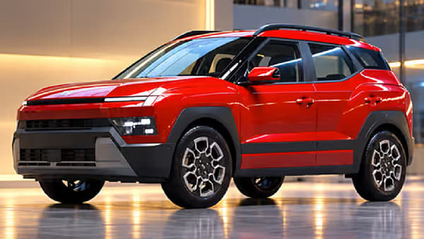 दिवाळीच्या पार्श्वभूमीवर कार खरेदी करणाऱ्यांसाठी एक नवी SUV बाजारात येण्याची चर्चा आहे. Hyundai Bayon ही नवीन SUV आज, 26 ऑक्टोबर रोजी अधिकृतपणे लॉन्च होणार असल्याचे वृत्त आहे. आकाराने Creta पेक्षा छोटी आणि Venue पेक्षा मोठी असलेल्या या कारला ‘बेबी क्रेटा’ असे म्हटले जात आहे.
