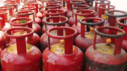 LPG सबसिडीचे 210 रूपये मिळत नाहीत? फक्त 5 मिनिटात करा हे काम, तात्काळ.