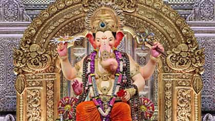 डोळे विस्फारतील इतक्या किंमतीला सोन्याच्या वीटेचा लिलाव.