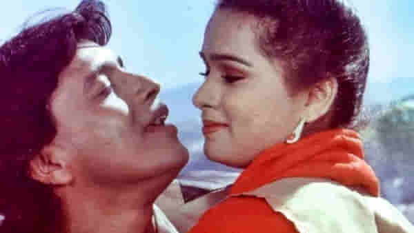 2 वर्षे कोणीच खरेदी केला नाही हा चित्रपट, शेवटी निर्मात्यानेच केला प्रदर्शित, ठरला सर्वात मोठा ब्लॉकबस्टर, नाव ऐकूनच..