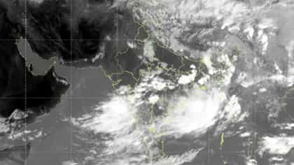 हवामान विभागाची मोठी घोषणा, मॉन्सूनच्या पावसाचा परतीचा प्रवास सुरू...