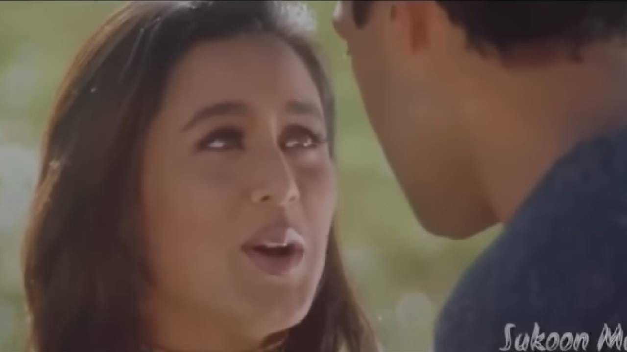हे गाणे बॉबी देओल आणि राणी मुखर्जी यांच्यावर चित्रित केले गेले आहे. या गाण्याचे नाव आहे ‘न मिलो कहीं प्यार.’ हे गाणे २००० साली आलेल्या चित्रपट ‘बादल’मधील आहे.