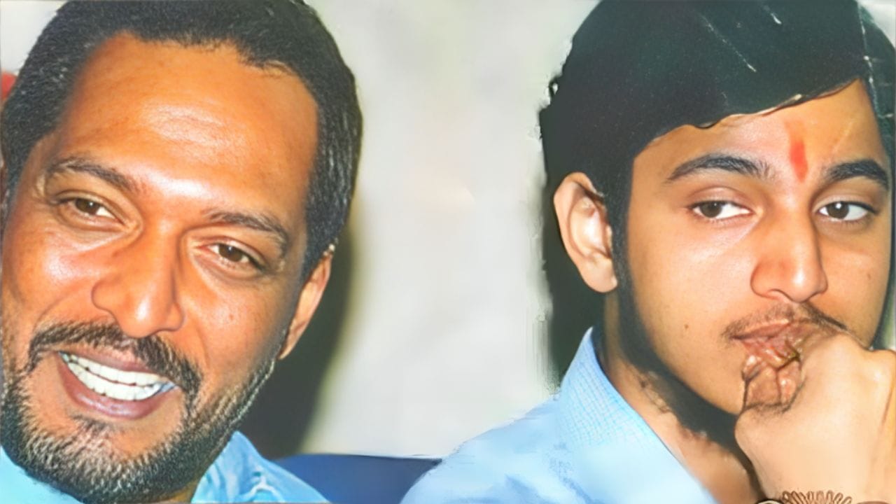 मल्हारचं शालेय शिक्षण मुंबईतील सरस्वती मंदिर हायस्कूलमध्ये झालं. त्यानंतर त्याने वाणिज्य शाखेतून पदवीचं शिक्षण पूर्ण केलं.