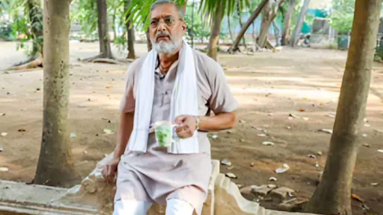 नाना पाटेकर यांना शहरातील झगमगाटापेक्षा गावाकडचं साधं आणि शांत आयुष्य अधिक भावायचं. अभिनयासाठी मुंबईत येणं आणि काम झाल्यानंतर पुन्हा आपल्या गावाकडे परतणं, अशी त्यांची जीवनशैली होती.