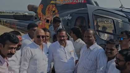 एकीकडे राज्यात दुष्काळाची धग, दुसरीकडे सुरेश धस यांची हेलीकॉप्टर राईड.