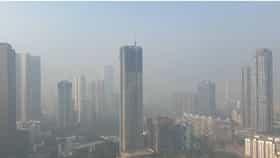 Mumbai Air Pollution : उकाडा वाढला अन् आता हवेची गुणवत्ता खालावली; मुंबईकरांची चिंता वाढवणारी आकडेवारी समोर