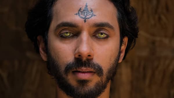 OTT Trending : 40 भूतांची रहस्यमय दुनिया, 28 दिवसांपासून दुसऱ्या क्रमांकावर; जिओ हॉटस्टारवरील सीरिज पाहिलीत का?