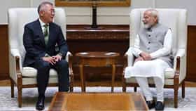 PM Modi Hyundai Motor Group : पीएम मोदींना भेटल्यानंतर हुंडई कंपनीची भारताच्या कार क्षेत्रासाठी गेमचेंजर ठरणारी मोठी घोषणा