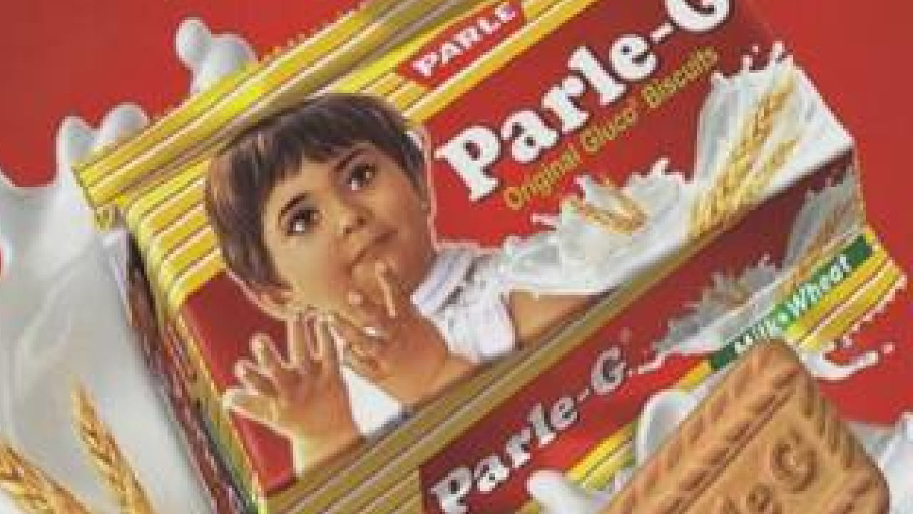 Parle-G बिस्किटांची निर्मिती भारतात होते. ही बिस्किटे अमेरिकेत विकण्यासाठी भारतातून तिथे पाठवावी लागतात. समुद्रमार्गे किंवा हवाई मार्गाने वाहतूक करताना होणारा खर्च उत्पादनाच्या अंतिम किमतीवर परिणाम करू शकतो.