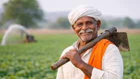 शेतकऱ्यांसाठी महत्त्वाची बातमी, पीएम किसानचे पैसे पाहिजेत असतील तर आताच करा हे काम, मोठी अपडेट