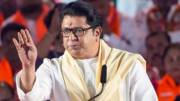 Raj Thackeray : आमदार फुटले, पक्ष फुटला, पण पेपर फुटला तेव्हा…; पेपरफुटीवरून राज ठाकरेंचा सरकारवर घणाघात
