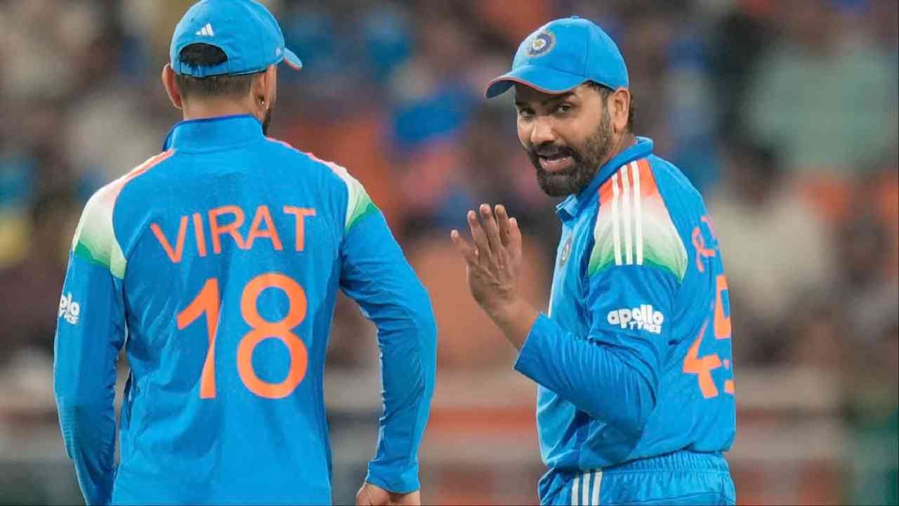 भारत आणि न्यूझीलंडमध्ये वनडे सीरीज 4 नोव्हेंबरपासून सुरु होईल. शेवटची वनडे 15 नोव्हेंबरला आहे. रोहित शर्मा न्यूझीलंड विरुद्ध शतक झळकवून SENA देशाविरुद्ध शतक झळकवणारा चौथा भारतीय बनणार की नाही याकडे सर्वांच लक्ष असेल. (Photo: PTI)