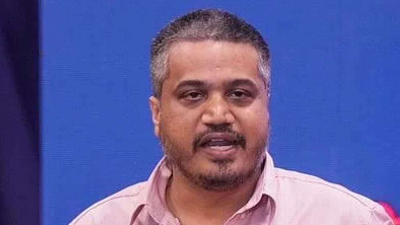रोहित पवारांनी फोडला नवा बॉम्ब; समोर आणला निवडणूक आयोगाचा गलथान कारभार? पोस्ट करत पुरावाच दिला रोहित पवारांनी फोडला नवा बॉम्ब; समोर आणला निवडणूक आयोगाचा गलथान कारभार? पोस्ट करत पुरावाच दिला