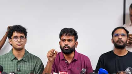 सरकारला अडचणीत आणणाऱ्या कॉकरोच जनता पार्टीसमोर संकटाचा मोठा डोंगर, थेट.
