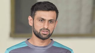 सानिया मिर्झाचा पूर्व पती शोएब मलिक चौथं लग्न करतोय का? सना जावेदशीही घटस्फोट, कोण आहे नवी बेगम?