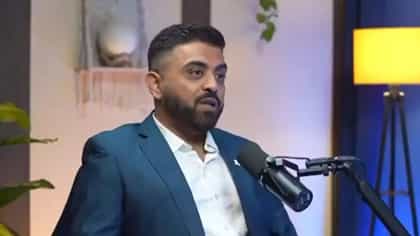 174 प्रवाशांचा जीव वाचवणाऱ्या पायलट स्मित मच्छार यांचा पगार किती?.