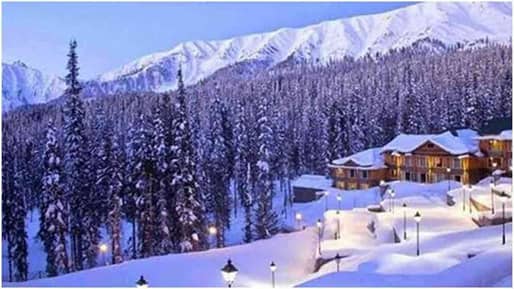 Snowfall Destination : डिसेंबरची वाट कशाला? ऑक्टोबर-नोव्हेंबर मध्येच मिळू शकतो स्नोफॉलचा अनुभव!  भारतातील ‘ही’ ठिकाणं आहेत बेस्ट