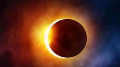 दिवसा अंधार दाटणार, 6 मिनिटे 23 सेकंदाचं महाकाय सूर्यग्रहण जग पाहणार.
