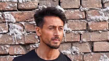 Tiger Shroff : त्याला मध्यरात्रीच केईएमला हलवले, हृदय, फुफ्फुसांना...