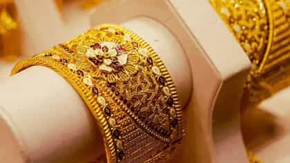 सोन्याच्या दरात मोठी उलथापालथ, तब्बल 7 हजारांनी घसरलं, नवे दर काय?.