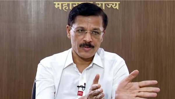 तुकाराम मुंढे यांचा मोठा दणका, एफडीएचे थेट कारवाई, केएफसीमध्ये..