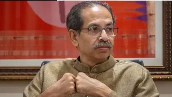मोठी बातमी! उद्धव ठाकरेंना मोठा झटका, बड्या नेत्याचा तडकाफडकी राजीनामा, केली मोठी घोषणा