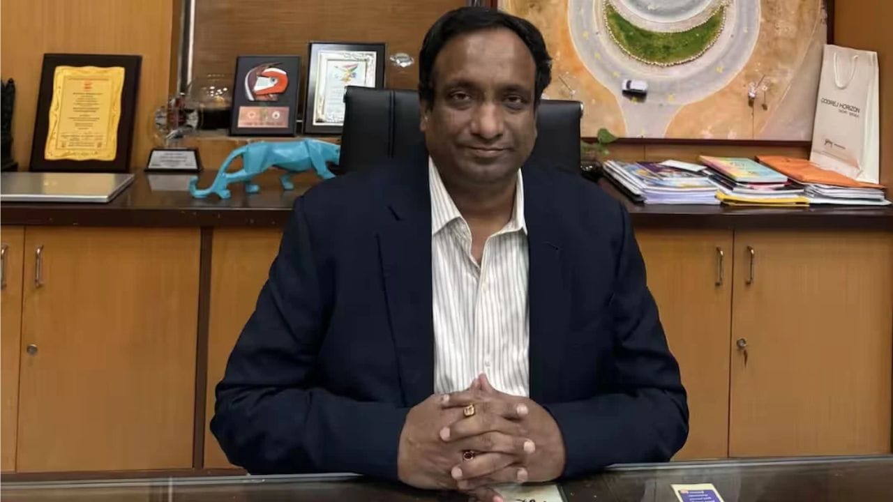 सक्तीची रजा नाही.. MPSC अध्यक्ष विवेक भीमनवार यांची पहिली प्रतिक्रिया, म्हणाले.. सक्तीची रजा नाही.. MPSC अध्यक्ष विवेक भीमनवार यांची पहिली प्रतिक्रिया, म्हणाले..