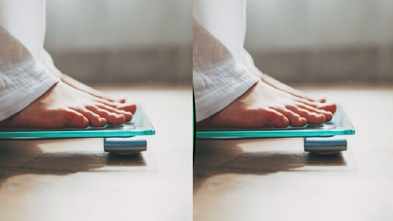 Weight Loss Tips: फक्त काही सवयी बदला, वजन होईल कमी, रोज जीमला जाण्याची गरज नाही Weight Loss Tips: फक्त काही सवयी बदला, वजन होईल कमी, रोज जीमला जाण्याची गरज नाही
