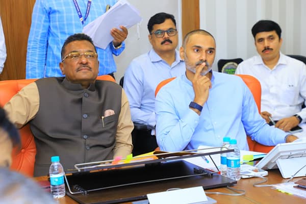महामार्गांवर ‘हवाई रुग्णवाहिका’ सेवा, ‘गोल्डन अवर’मध्ये मिळणार तातडीचे उपचार